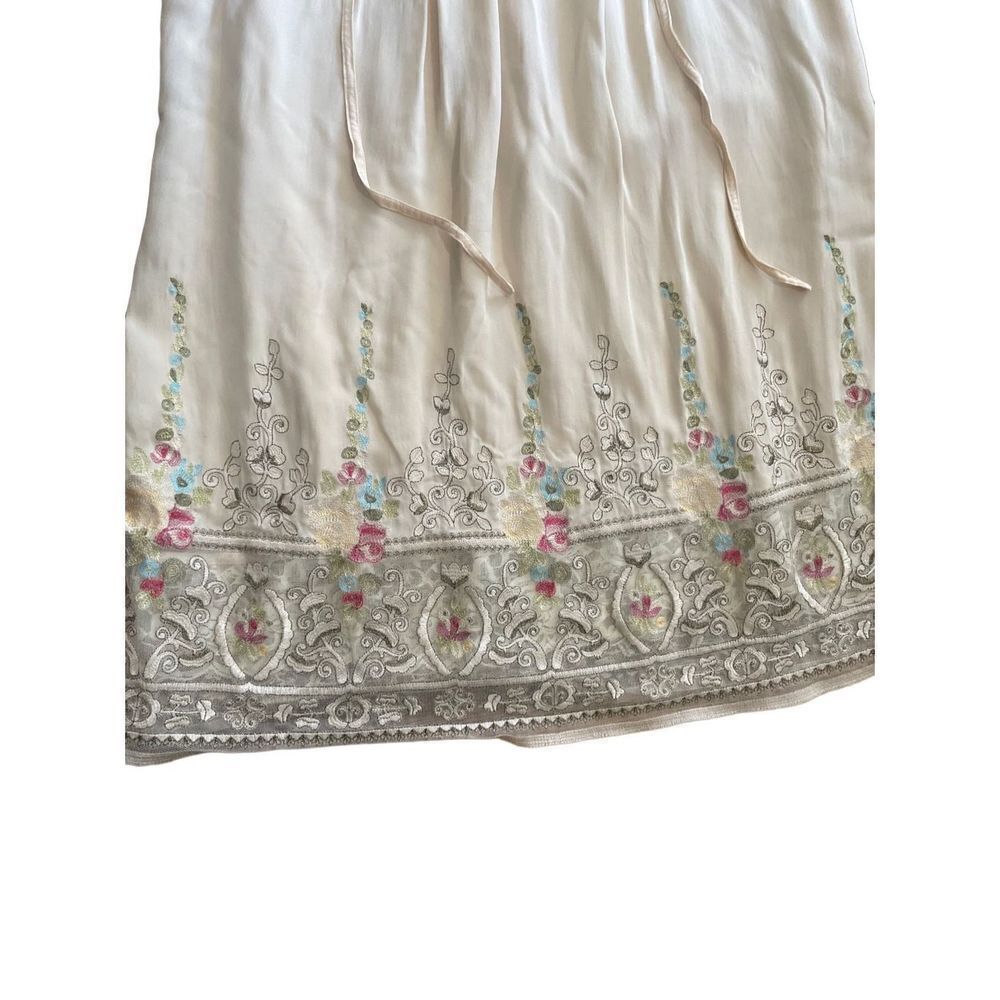 Emoressions Style Women’s Cream embroidered shift dress 100% silk size 4 - Picture 8 of 11